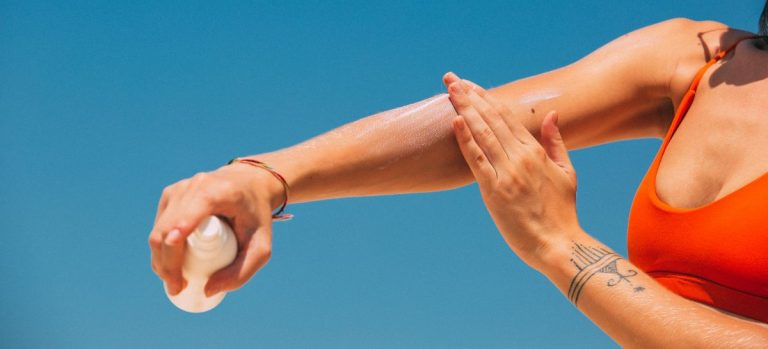 ¿Por qué deberías usar un protector solar Freshly este verano