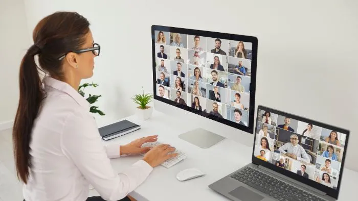 mejores gadgets para teletrabajar desde casa este otoño monitor